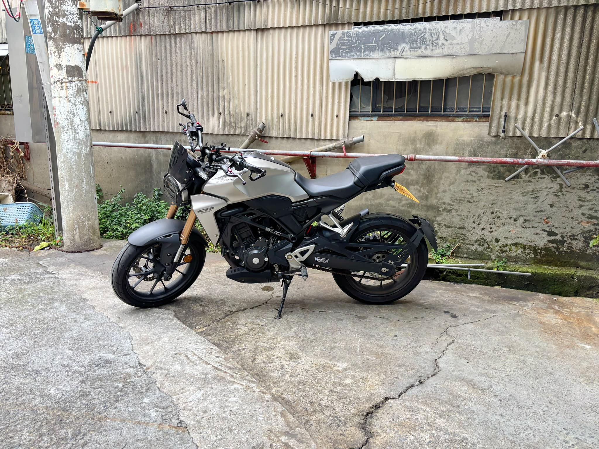 HONDA CB300R - 中古/二手車出售中 HONDA CB300R 台本車 | 個人自售