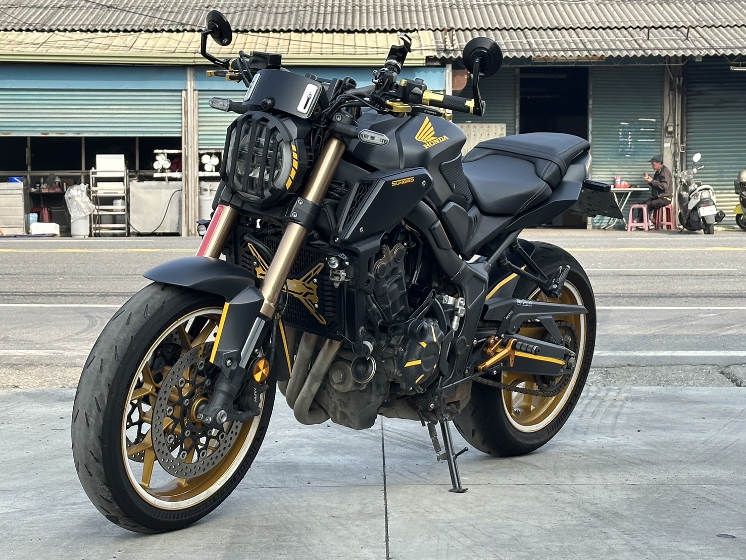 HONDA CB650R - 中古/二手車出售中 CB650R（霧燈快排） | YSP 建興車業