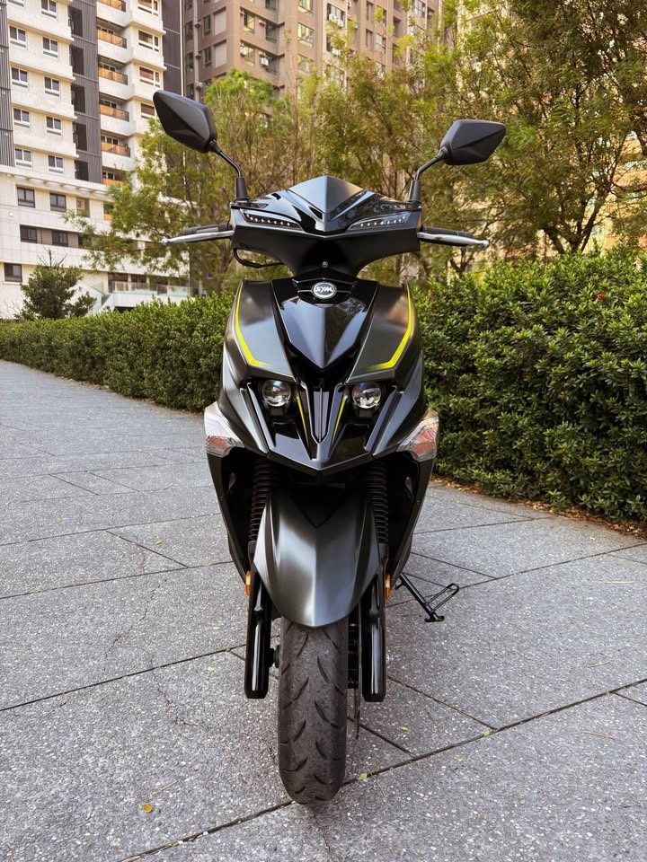 【個人自售】SYM JET SL - 「Webike-摩托車市」 2023 JET SL 125 TCS 原廠保固中 