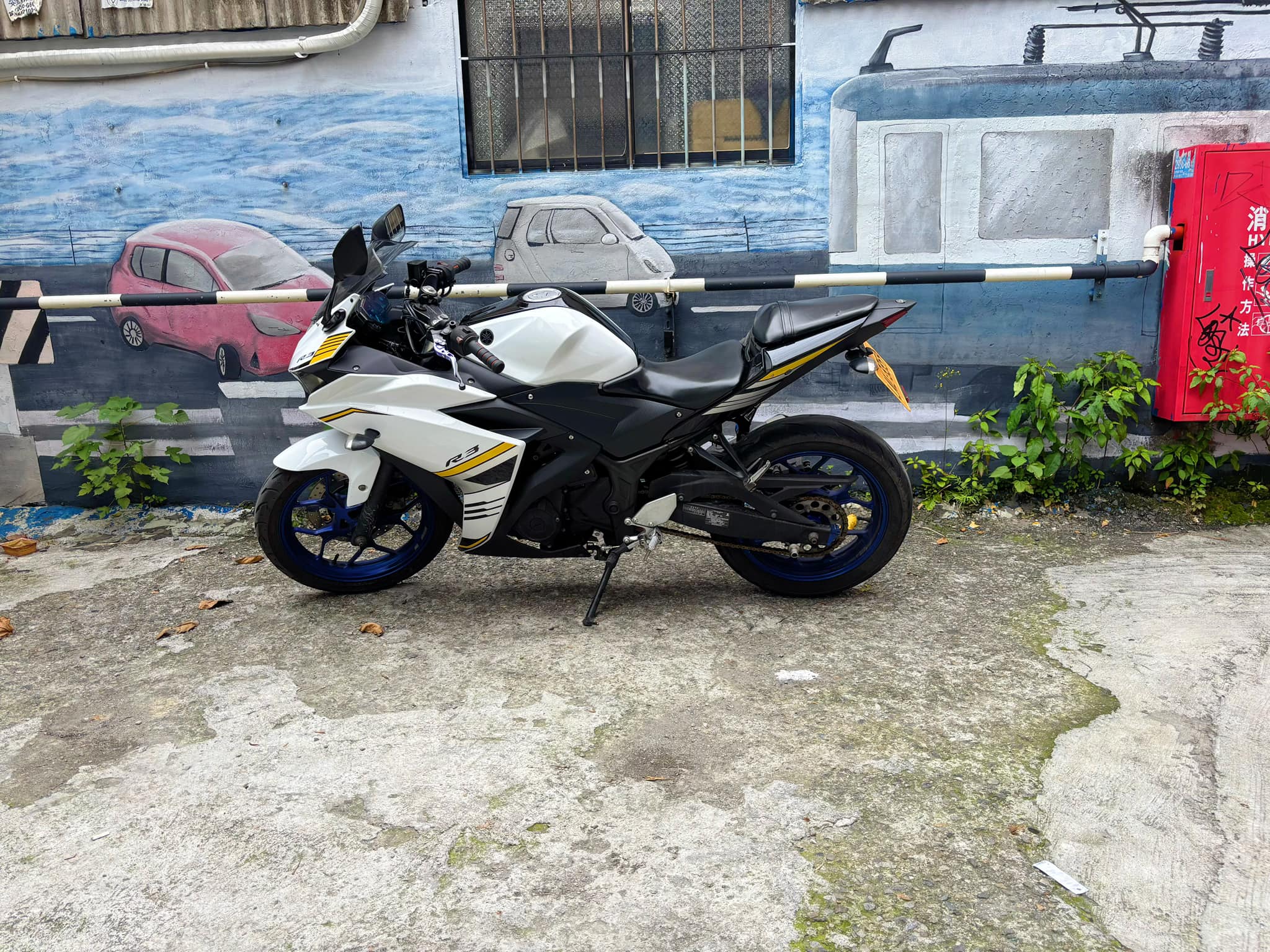 YAMAHA YZF-R3 - 中古/二手車出售中 YAMAHA R3 | 個人自售