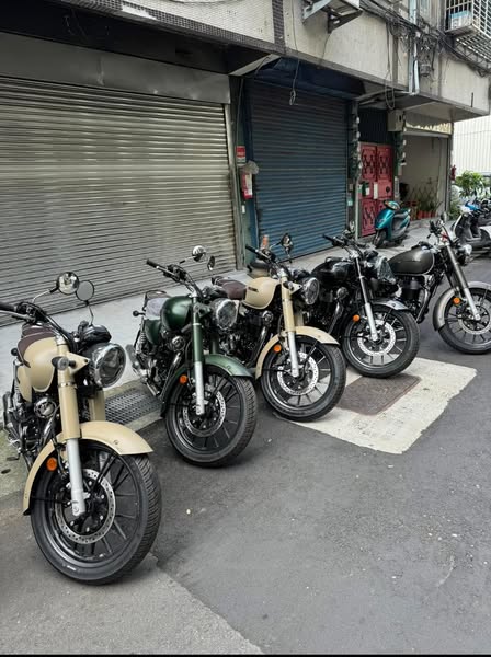 【個人自售】HONDA CB350 - 「Webike-摩托車市」 新車HONDA CB350皇家版（現車現領）