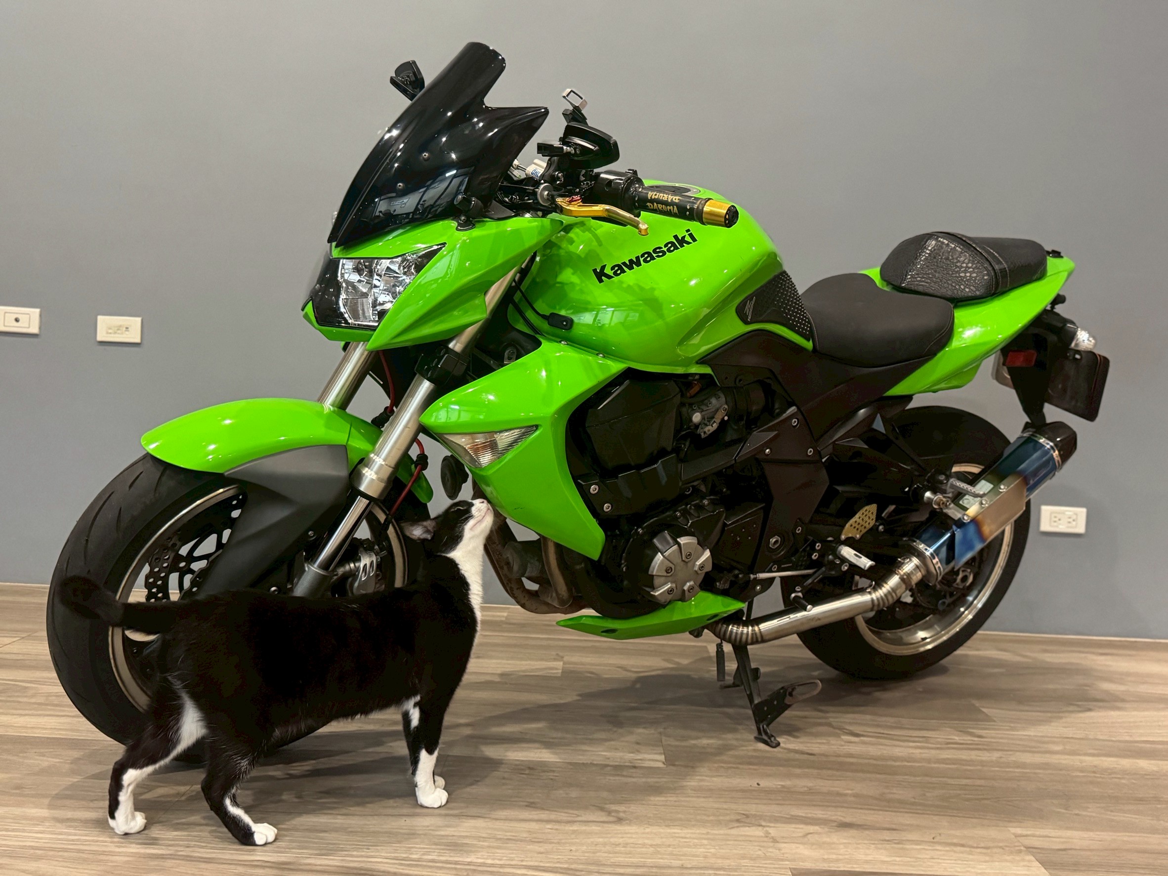 KAWASAKI】車輛一覽新車、二手、中古機車、速可達、大型重機應有盡有