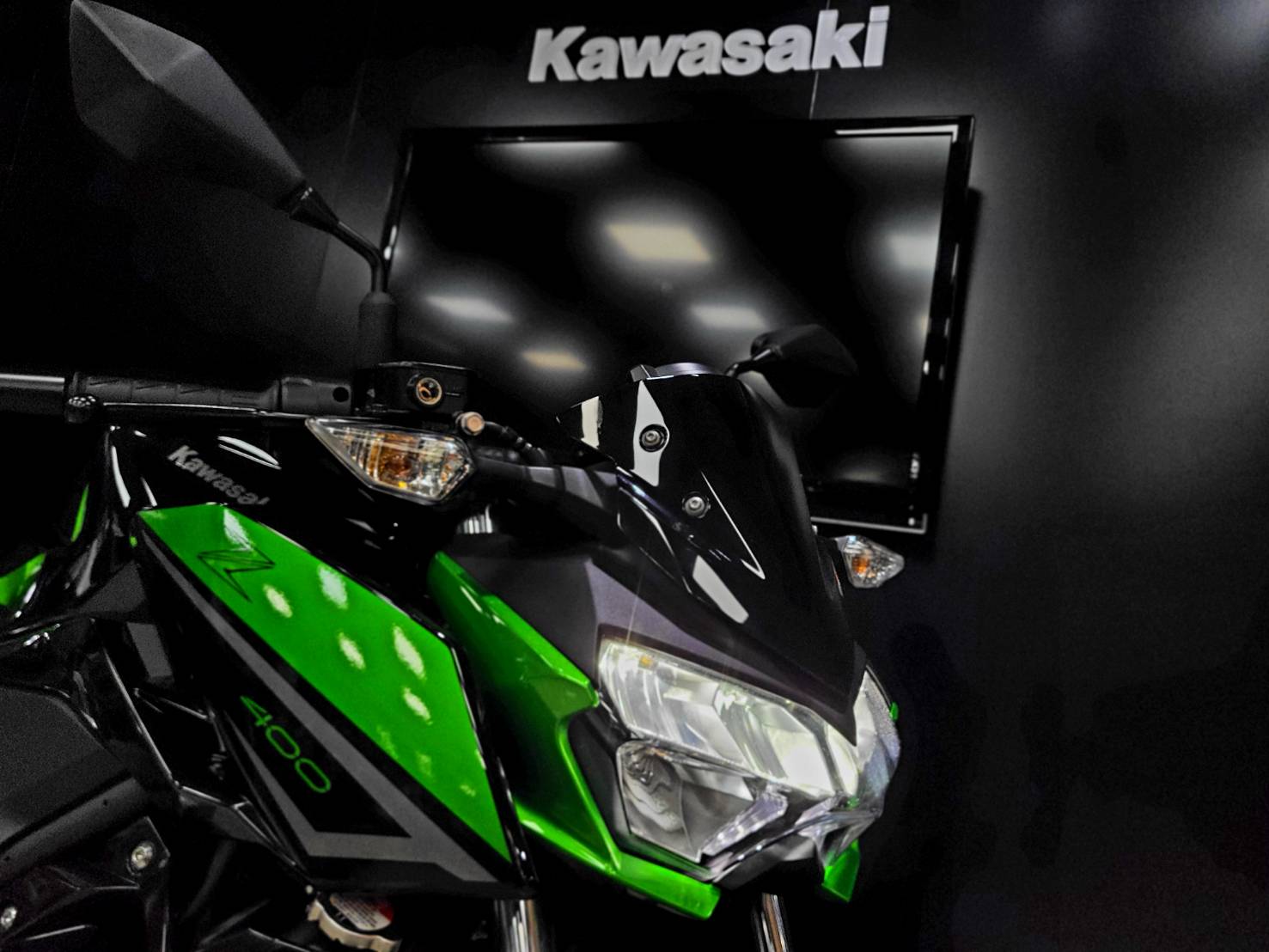 【個人自售】KAWASAKI Z400 - 「Webike-摩托車市」 內湖柏霖動機x川崎展示中心x原廠認證新古車-Z400