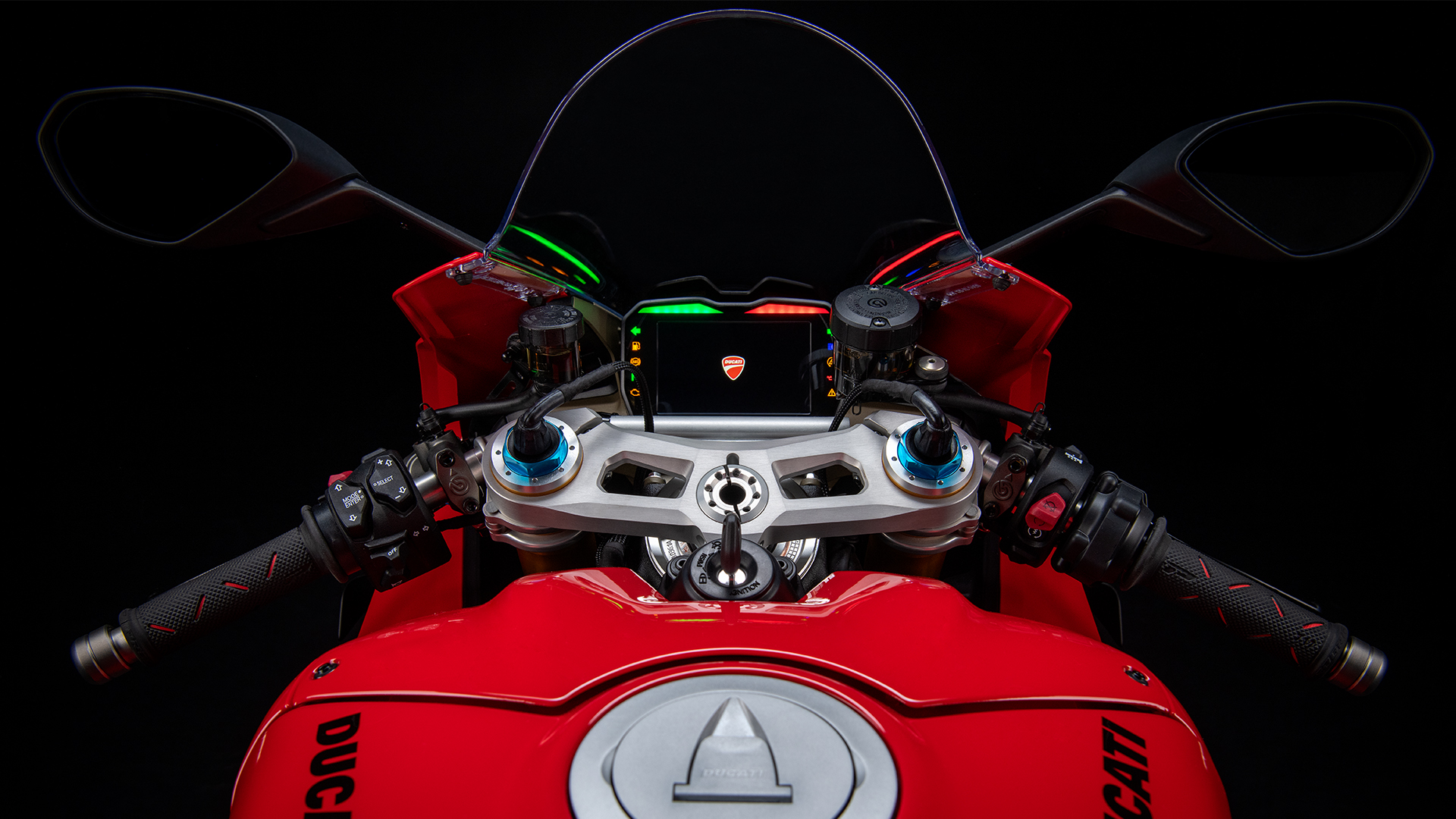 DUCATI PANIGALE V2新車出售中 『敏傑康妮』Ducati Panigale V2 V4S 康妮幫您整理了細節 歡迎與康妮聯絡幫您圓夢 | 敏傑車業資深銷售專員 康妮 Connie