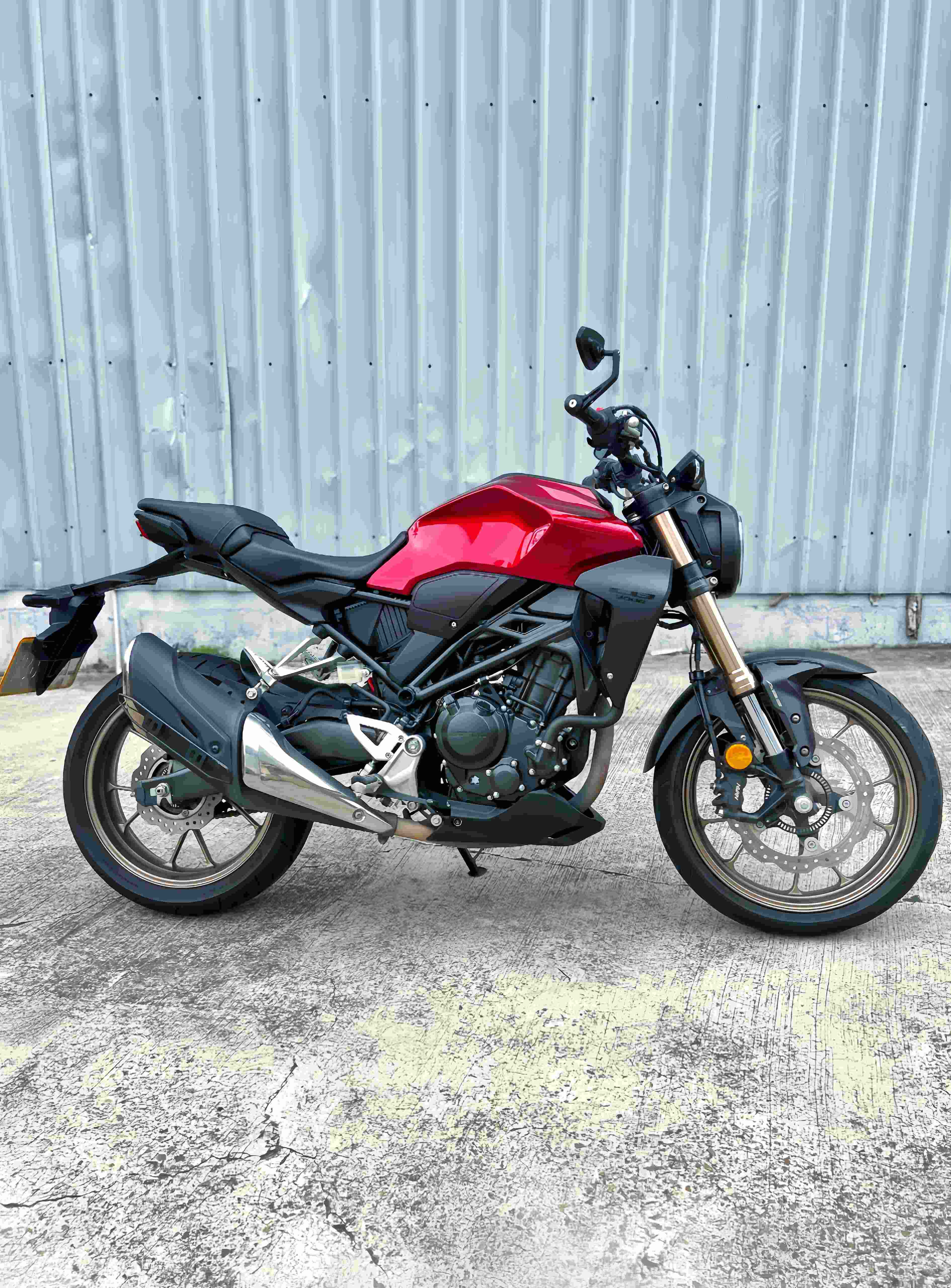 HONDA CB300R - 中古/二手車出售中 2020年 台本車 CB300R 基本改裝 無摔 無事故 | 阿宏大型重機買賣