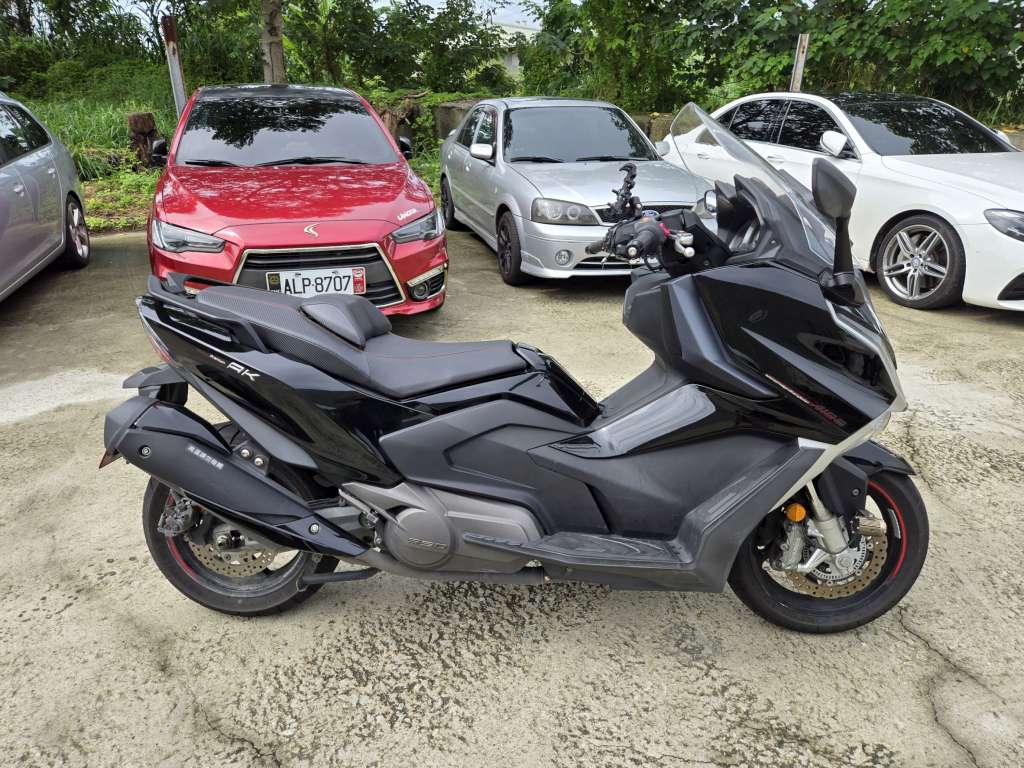 光陽 AK 550 - 中古/二手車出售中 [出售] 2023年 光陽 KYMCO AK2 AK550  | 老爹重機