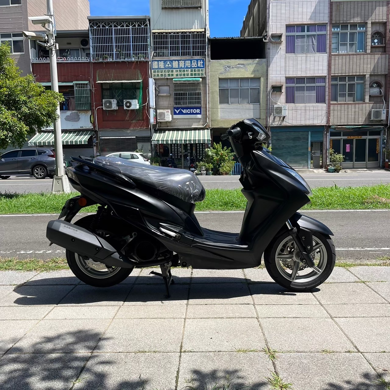 山葉 四代勁戰 - 中古/二手車出售中 【高雄二手機車】2016 山葉 勁戰四代 125 #6809 實車實價/高雄二手機車買賣/便宜售代步車/經濟車 | 貳輪嶼二手機車行-高雄店/中古重機收購/gogoro買賣推薦/線上估價立刻加Line:@motor888 （台南、屏東也有到府收購）