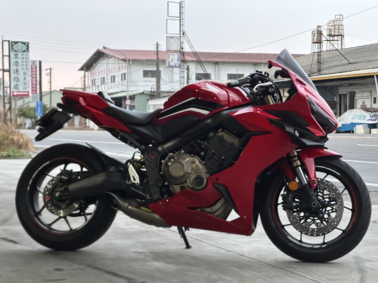 HONDA CBR650R - 中古/二手車出售中 CBR650R（鈦蠍 快排 Brembo） | YSP 建興車業