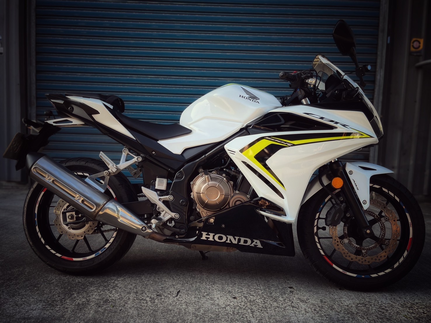 HONDA CBR500R - 中古/二手車出售中 CBR500R 白色系 台本車 小資族二手重機買賣 | 小資族二手重機買賣