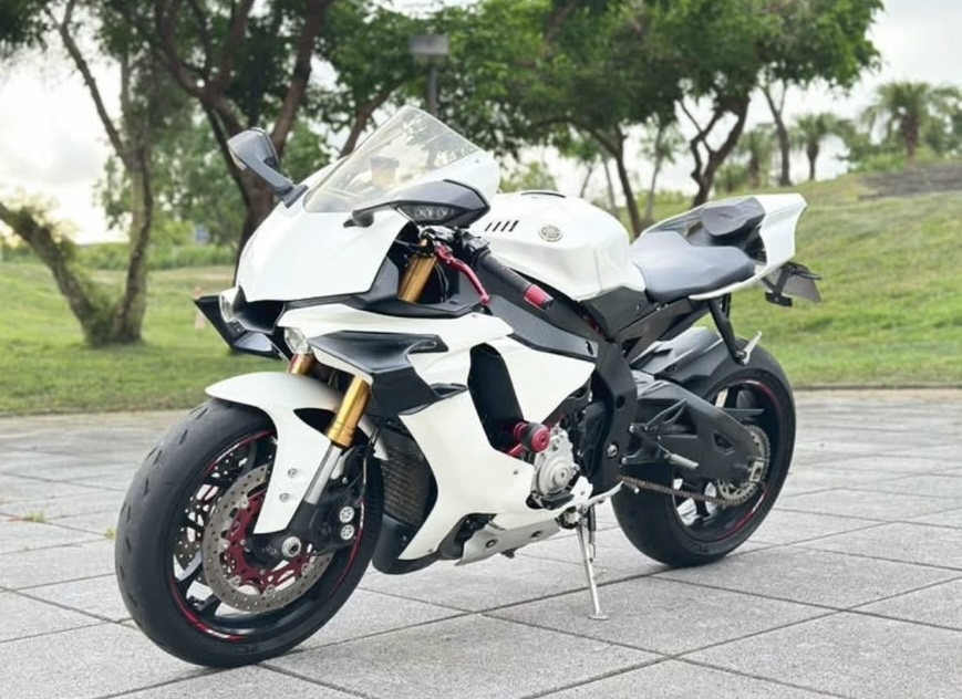 YZF R1 5pwに使用 値段交渉ありです 中古 YZF-R1 5PW 02年 美車