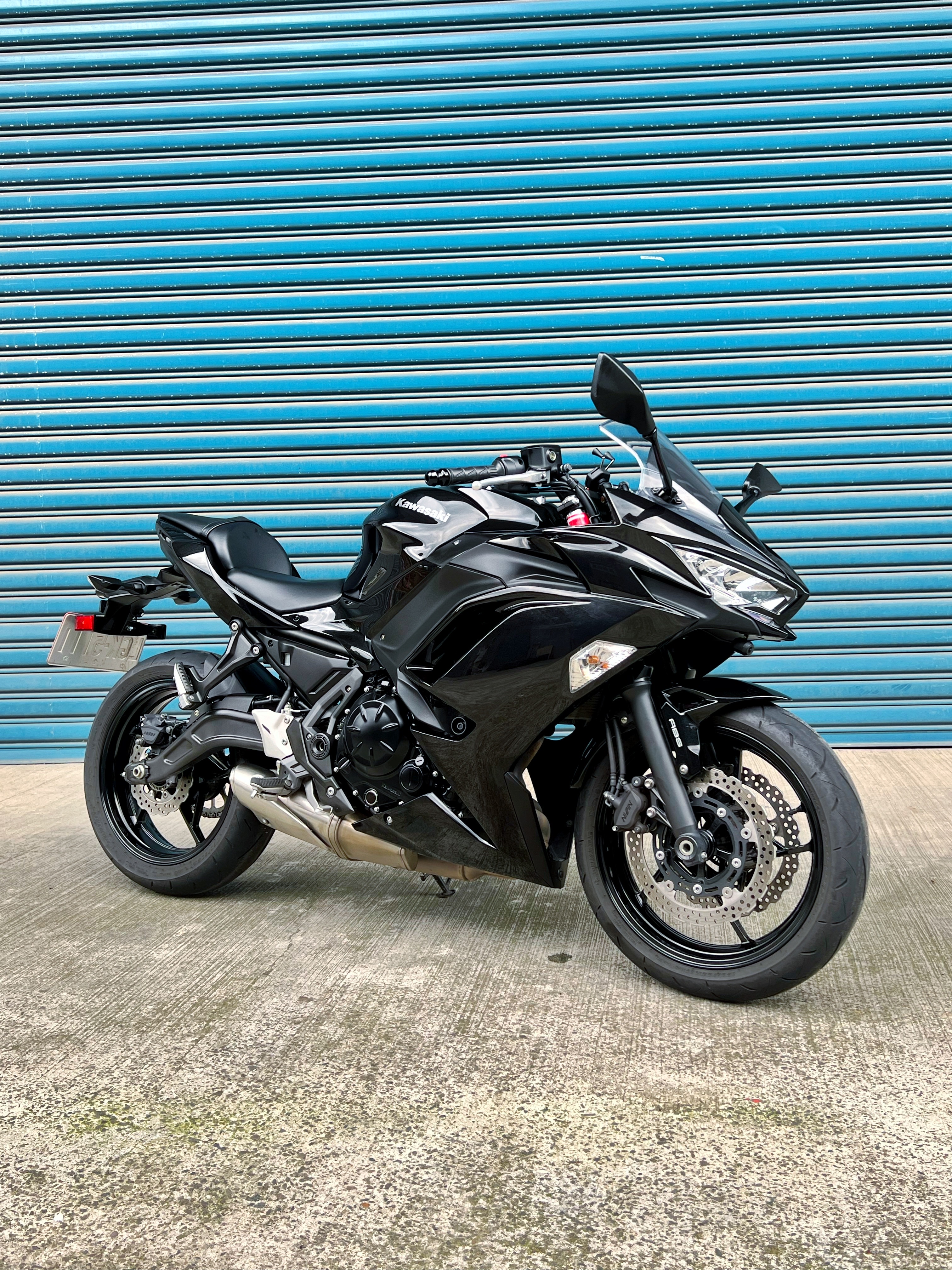 KAWASAKI NINJA650 - 中古/二手車出售中 2021年 NINJA650 黑色系 基本改 前後行車紀錄器 無摔 無事故 | 阿宏大型重機買賣