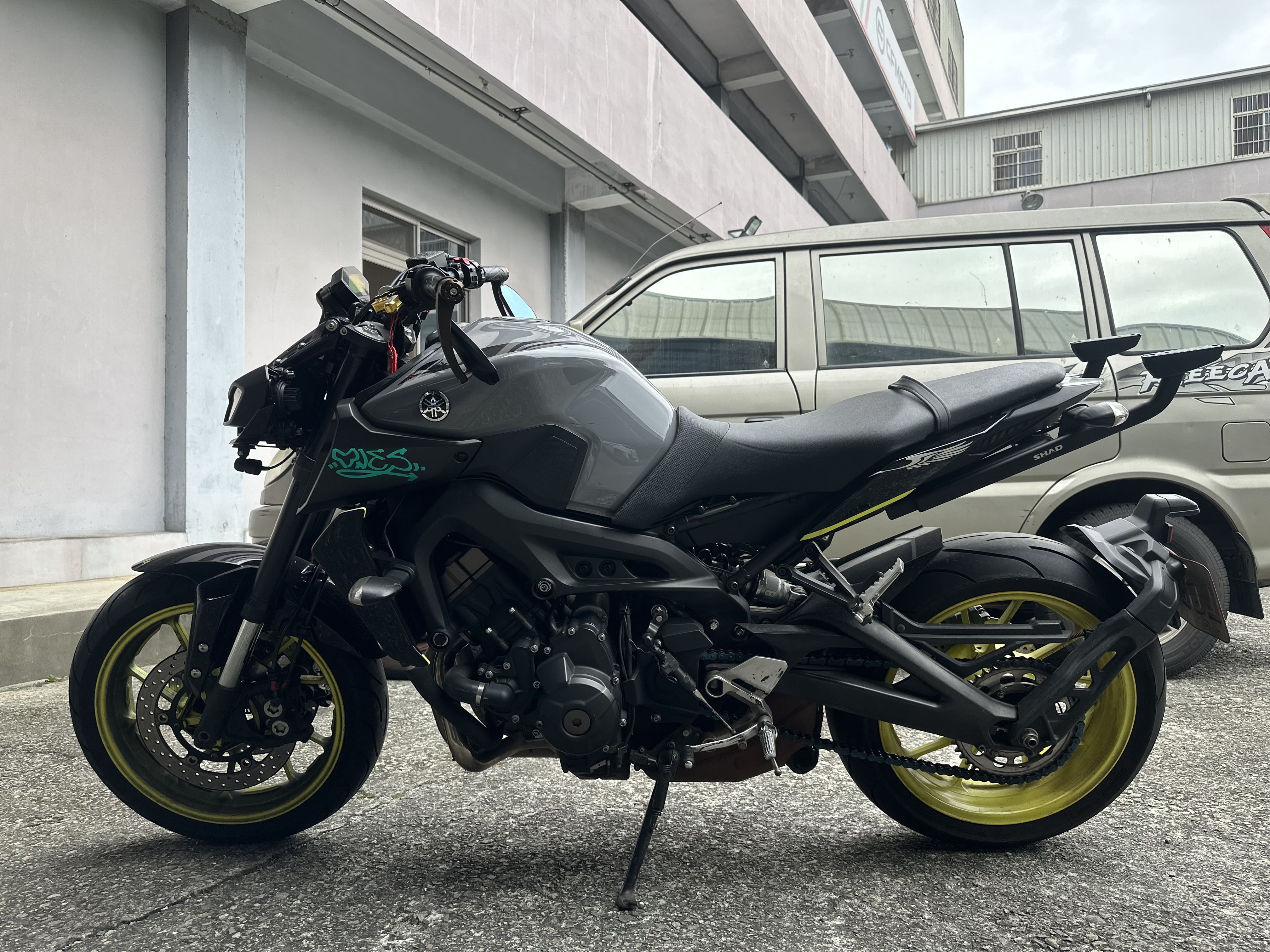 YAMAHA MT-09 - 中古/二手車出售中 2017年 YAMAHA MT-09/0元交車/分期貸款/車換車/線上賞車/到府交車 | 翊帆國際重車