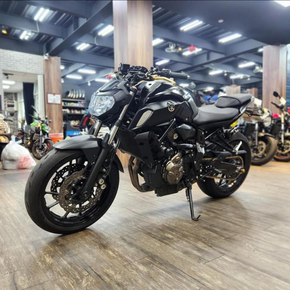 【個人自售】YAMAHA MT-07 - 「Webike-摩托車市」 2018 MT07 多改裝
