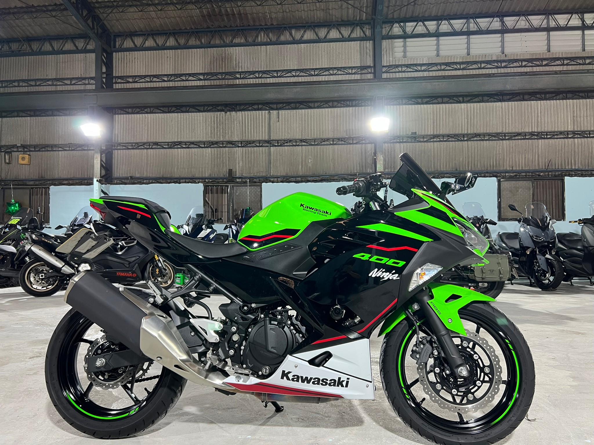 【大蔡】KAWASAKI NINJA400 - 「Webike-摩托車市」