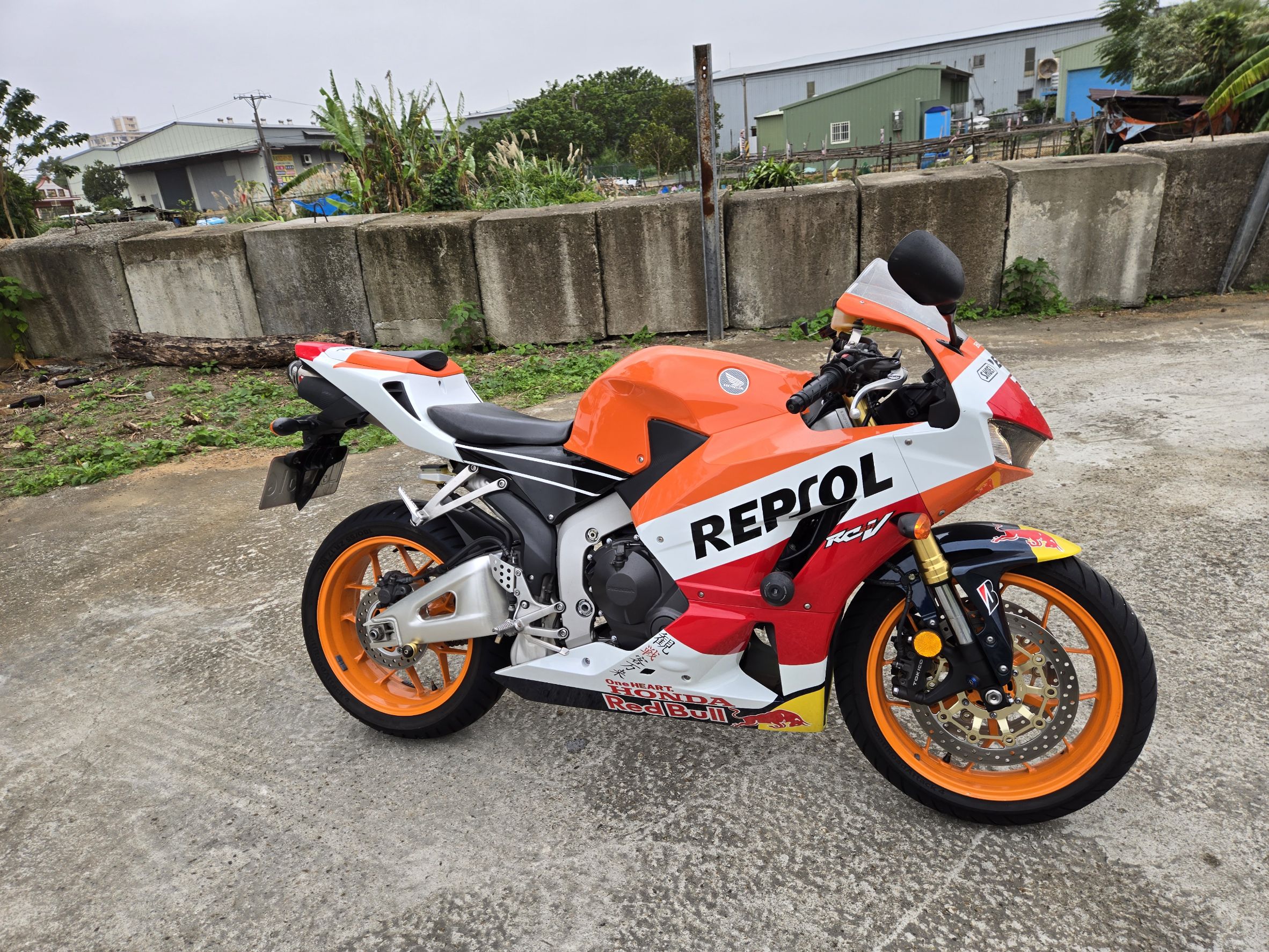 HONDA CBR600RR - 中古/二手車出售中 [出售] 2015年 HONDA CBR600RR | 老爹重機