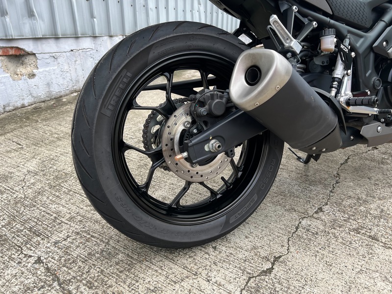 YAMAHA YZF-R3 - 中古/二手車出售中 2022年 R3 一手車 無摔 無事故 W!ZH腳踏後移 短牌架 阿宏大型重機買賣 | 阿宏大型重機買賣