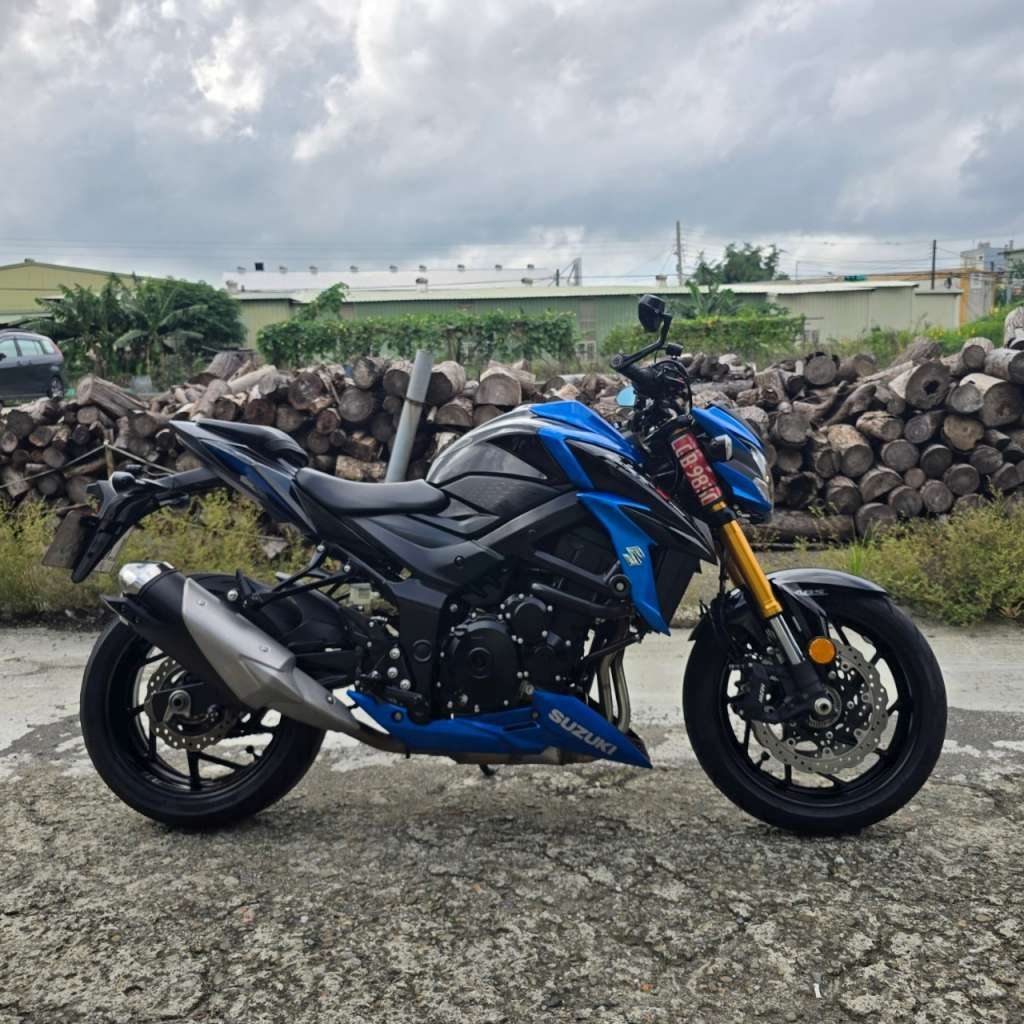 SUZUKI GSX750 - 中古/二手車出售中 售~SUZUKI GSX-S750  ABS | 個人自售