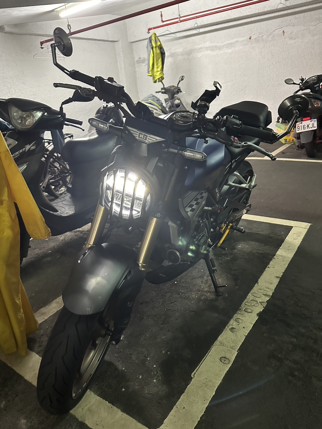 HONDA CB300R - 中古/二手車出售中   HONDA CB300R | 個人自售