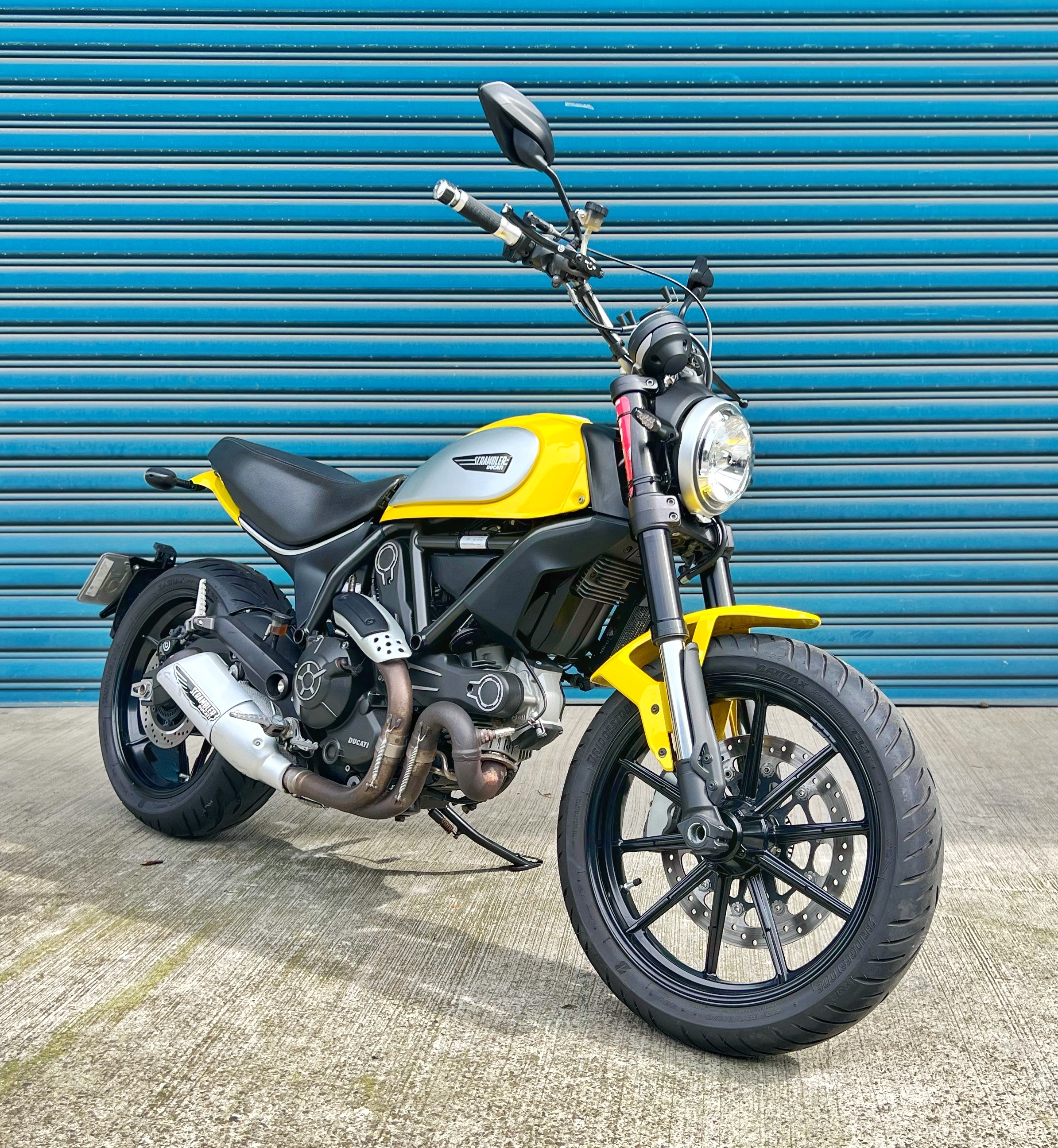 DUCATI SCRAMBLER ICON - 中古/二手車出售中 2016年 SCRAMBLER ICON 803 多樣改裝 無摔 無事故 阿宏大型重機買賣 | 阿宏大型重機買賣