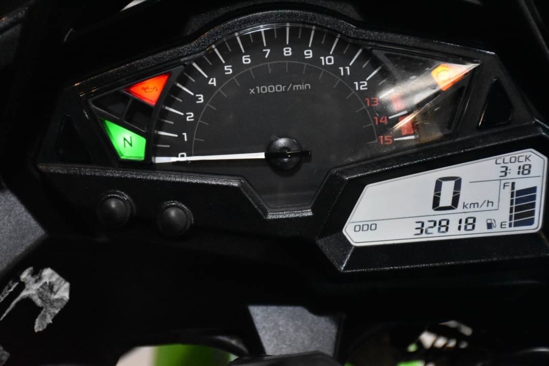 KAWASAKI NINJA300 - 中古/二手車出售中 超貸10萬輕鬆貸 小資族二手重機買賣 | 小資族二手重機買賣