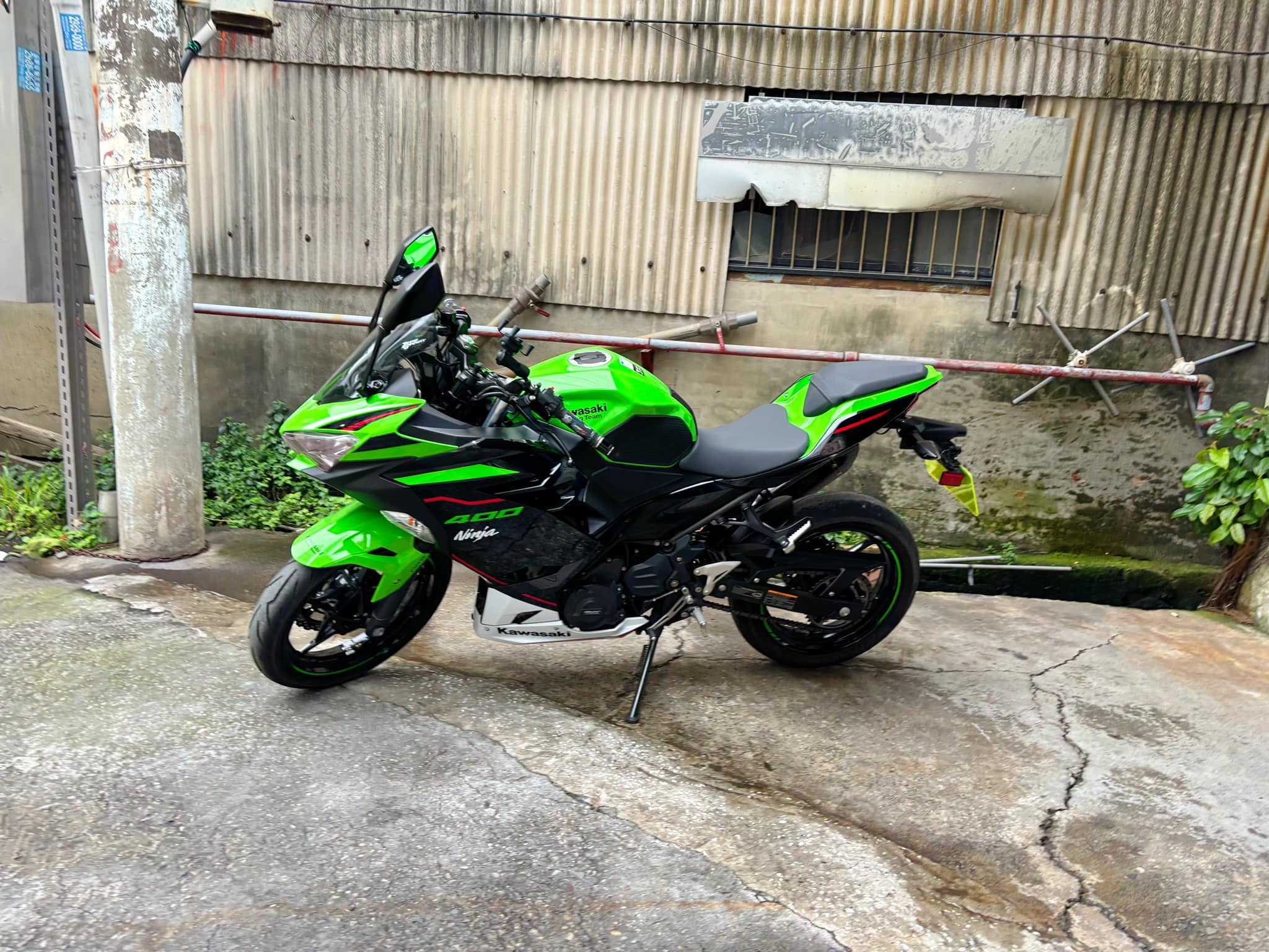 KAWASAKI NINJA400 - 中古/二手車出售中 KAWASAKI 忍者400 | 個人自售