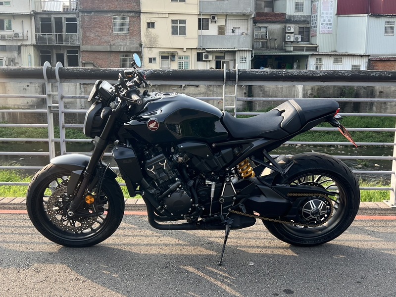 HONDA CB1000R - 中古/二手車出售中 2022Honda CB1000R+ Blackedition 台本車 | Ike 孝森豪重機