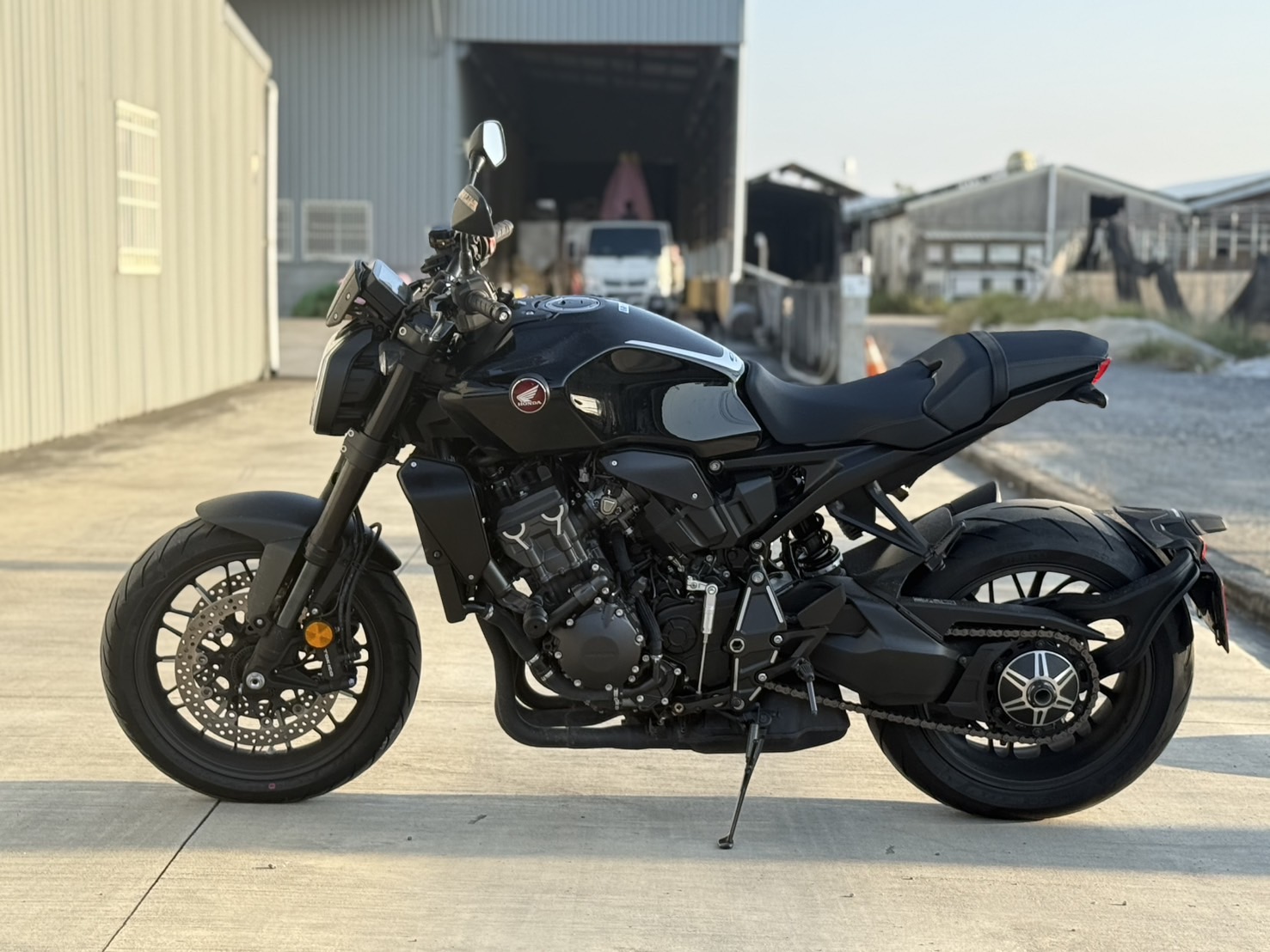 HONDA CB1000R - 中古/二手車出售中 CB1000R+（近全新） | YSP 建興車業