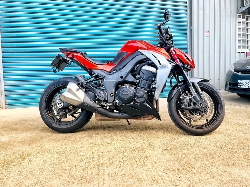 KAWASAKI Z1000 - 中古/二手車出售中 超多改裝 超額貸換現金 小資族二手重機買賣 | 小資族二手重機買賣