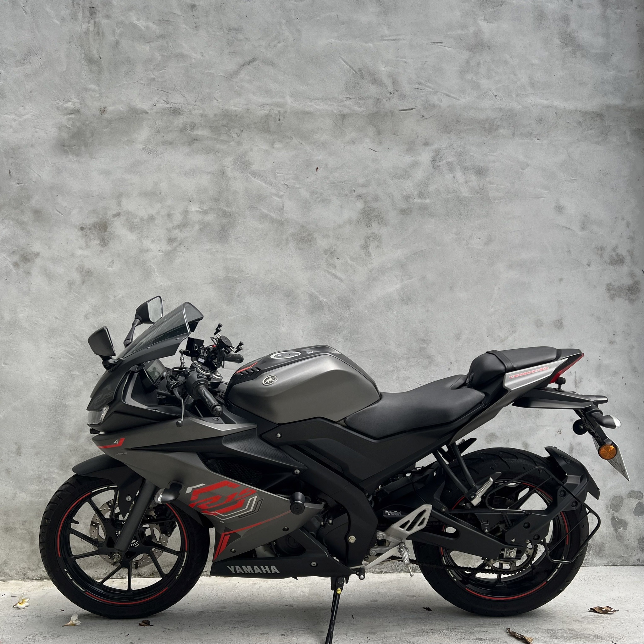 【webberˍmoto】YAMAHA YZF-R15 - 「Webike-摩托車市」