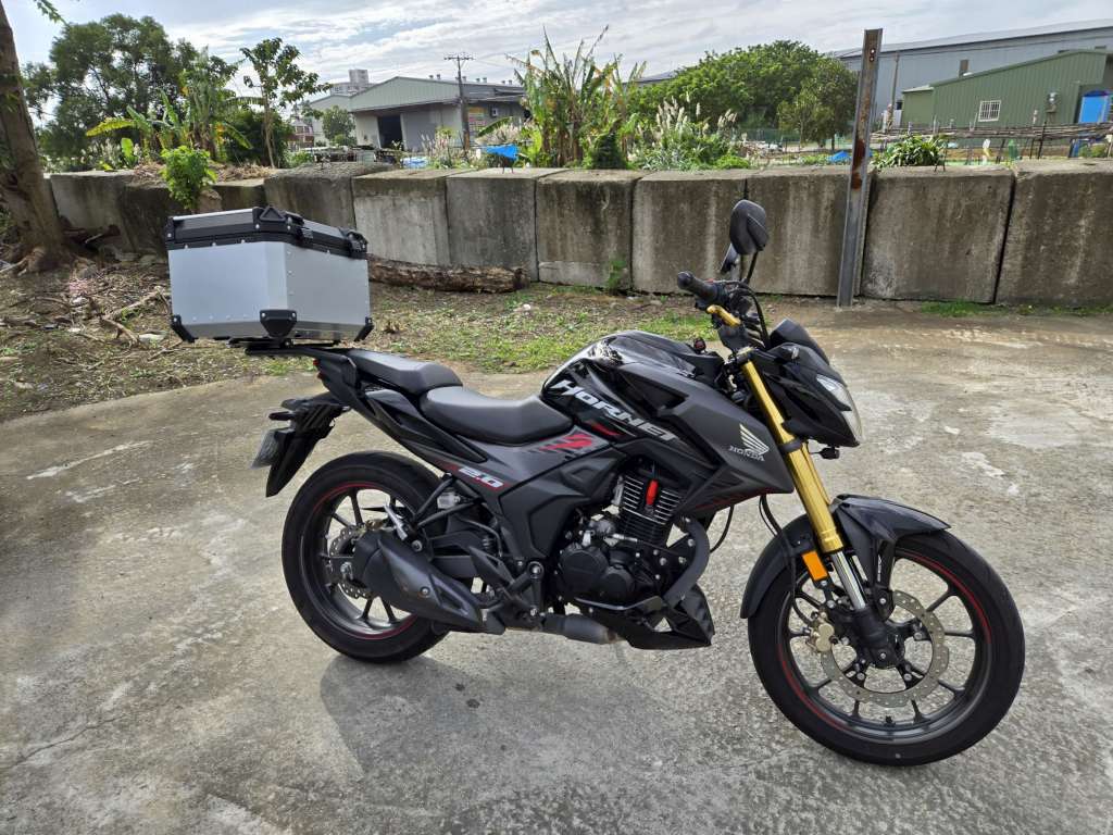 HONDA HORNET2.0 - 中古/二手車出售中 [出售] 2020年 HONDA HORNET 2.0 | 老爹重機