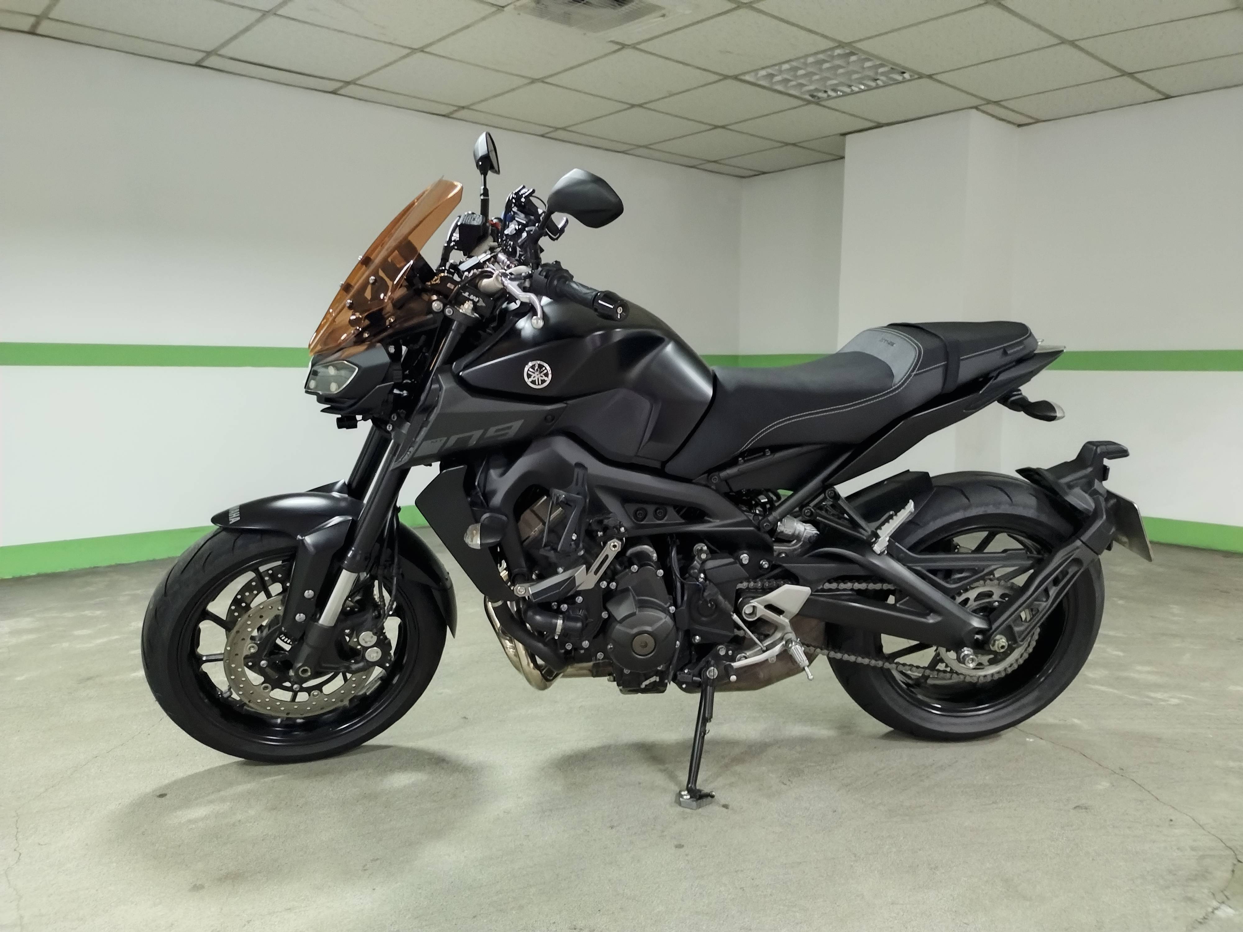 YAMAHA MT-09 - 中古/二手車出售中 2017 YAMAHA  MT-09 (二代) 瓦力頭 山葉公司車 | 個人自售