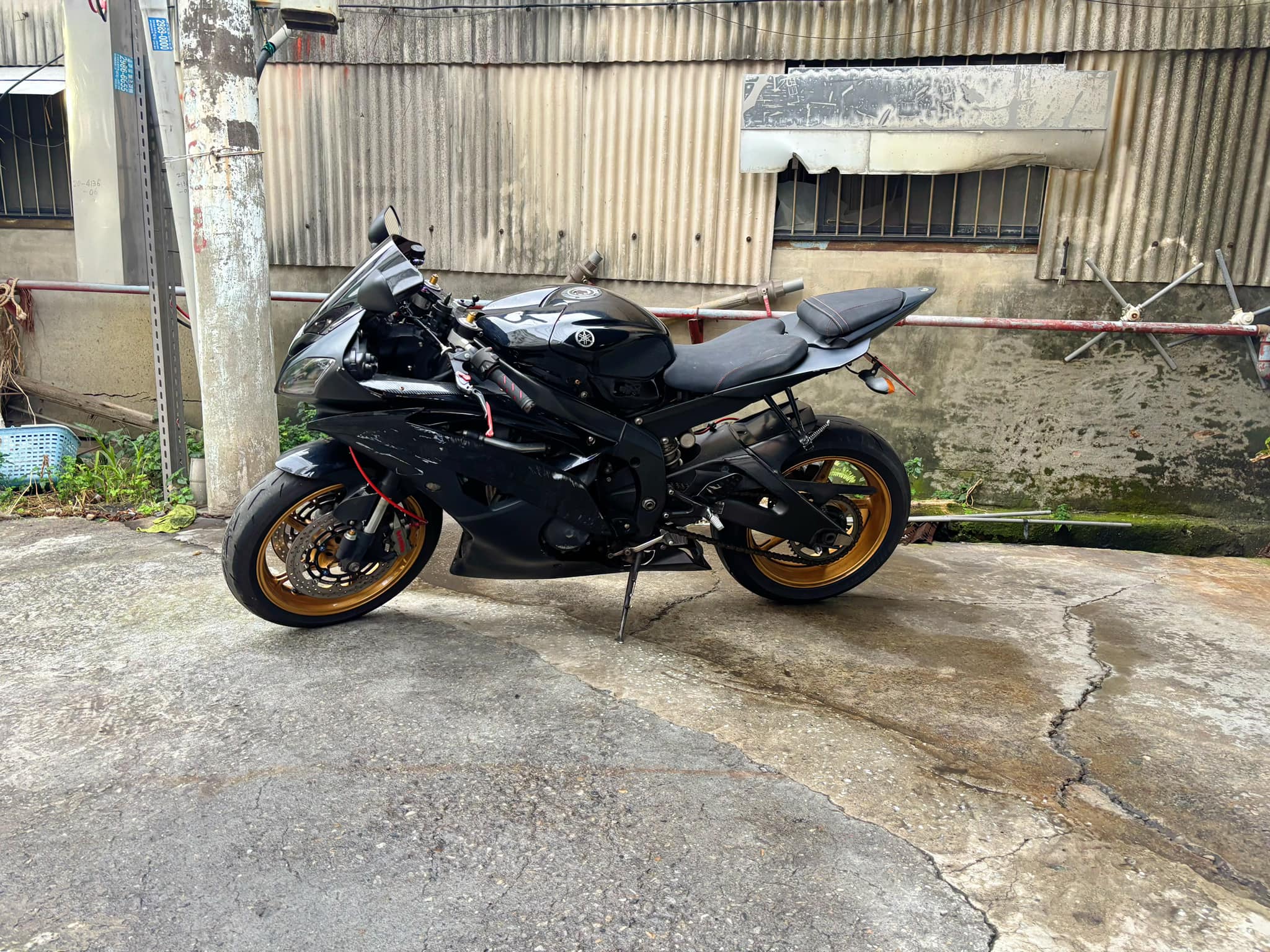 YAMAHA YZF-R6 - 中古/二手車出售中 YAMAHA R6 | 個人自售