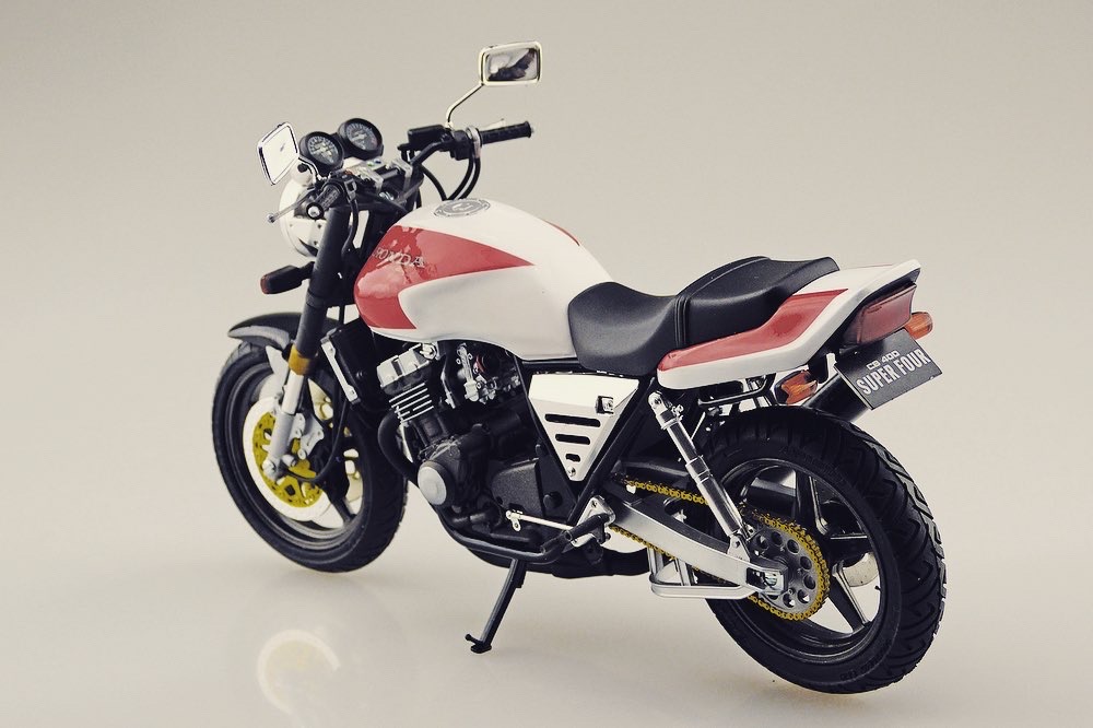 【個人自售】HONDA CB400SF - 「Webike-摩托車市」 自售CB400SF REVO
