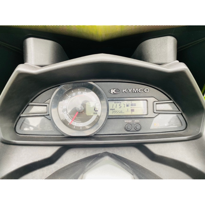 光陽 G-DINK 300 - 中古/二手車出售中 KYMCO 光陽 GDINK300 2017 G頂客 少數腳踏板是平的重機 | 輪泰車業