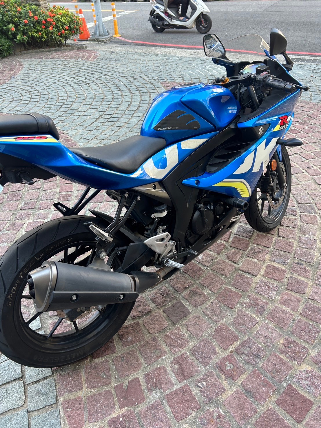 suzuki 250cc gsx