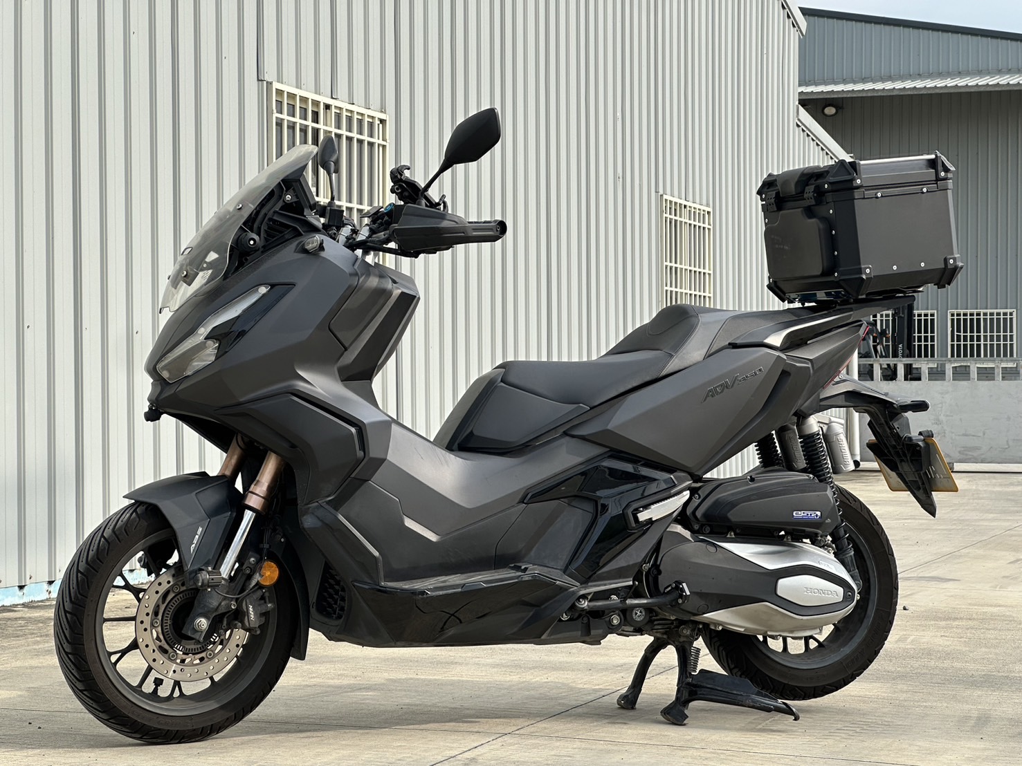 HONDA ADV - 中古/二手車出售中 ADV350（霧燈後箱） | YSP 建興車業