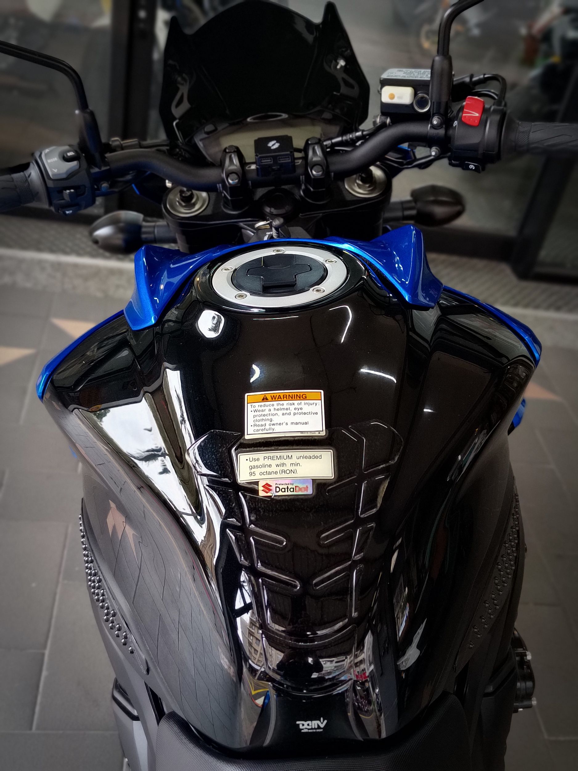 SUZUKI GSX-S 750 - 中古/二手車出售中 GSX-S750 ABS+TCS 總代理只跑10340km，原漆漂亮無傷 | 成蘆進口摩托車