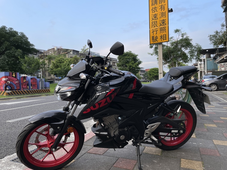 【GP重機】SUZUKI GSX-S150 - 「Webike-摩托車市」 Suzuki GSX-S150 黑紅