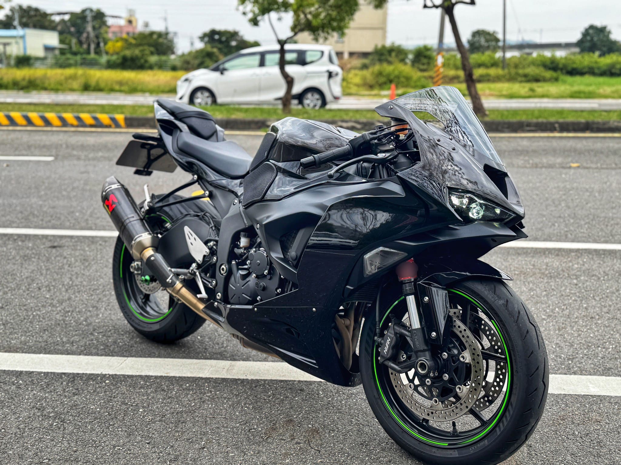 KAWASAKI NINJA ZX-6R - 中古/二手車出售中 2024年 KAWASAKI ZX-6R/0元交車/分期貸款/車換車/線上賞車/到府交車 | 翊帆國際重車