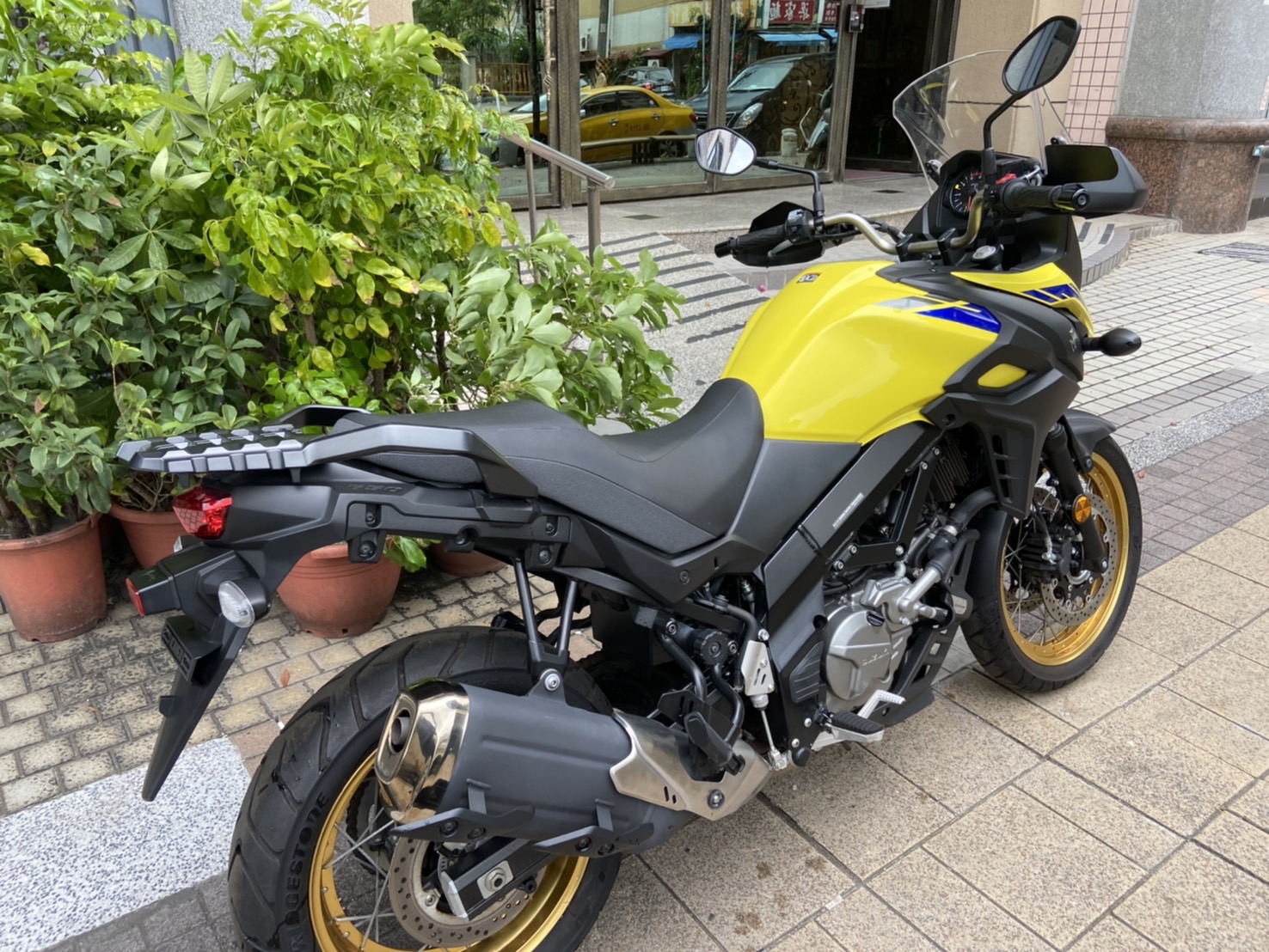 SUZUKI VStrom 650XT新車出售中 本月購車36期零利率.台鈴公司車尚未領牌新古車.現金29.8萬 | 立帆國際重機代銷中心