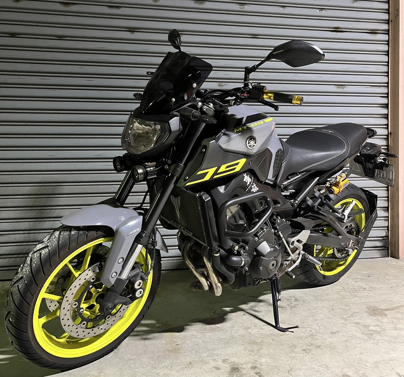 YAMAHA MT-09 - 中古/二手車出售中 MT-09大滿配 Ohlins掛瓶、二階電腦、快排  <<實體店面看車試乘>> | 個人自售