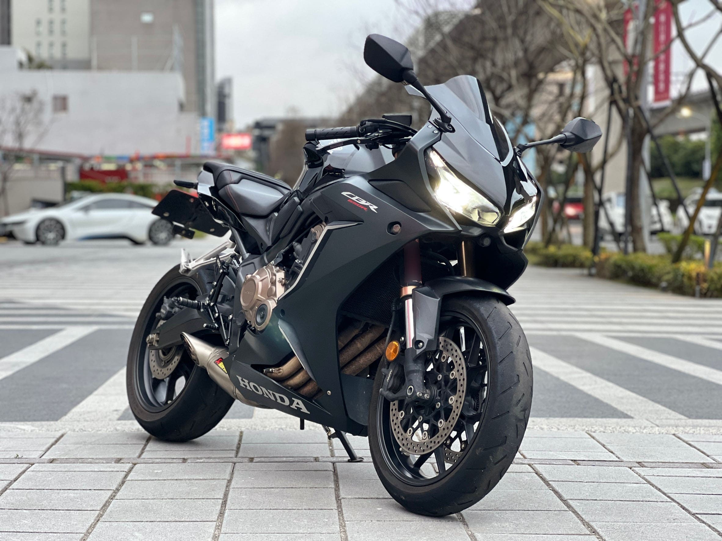 HONDA CBR650R - 中古/二手車出售中 2021年 HONDA CBR650R/0元交車/分期貸款/車換車/線上賞車/到府交車 | 翊帆國際重車