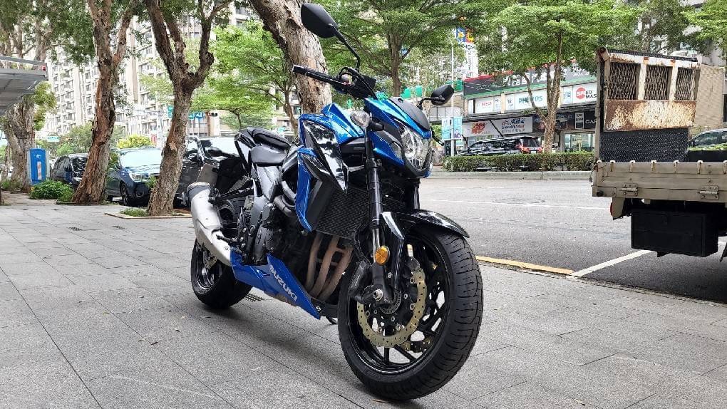 【小資族二手重機買賣】SUZUKI GSX-S 750 - 「Webike-摩托車市」 臉書IG:小資族二手重機買賣