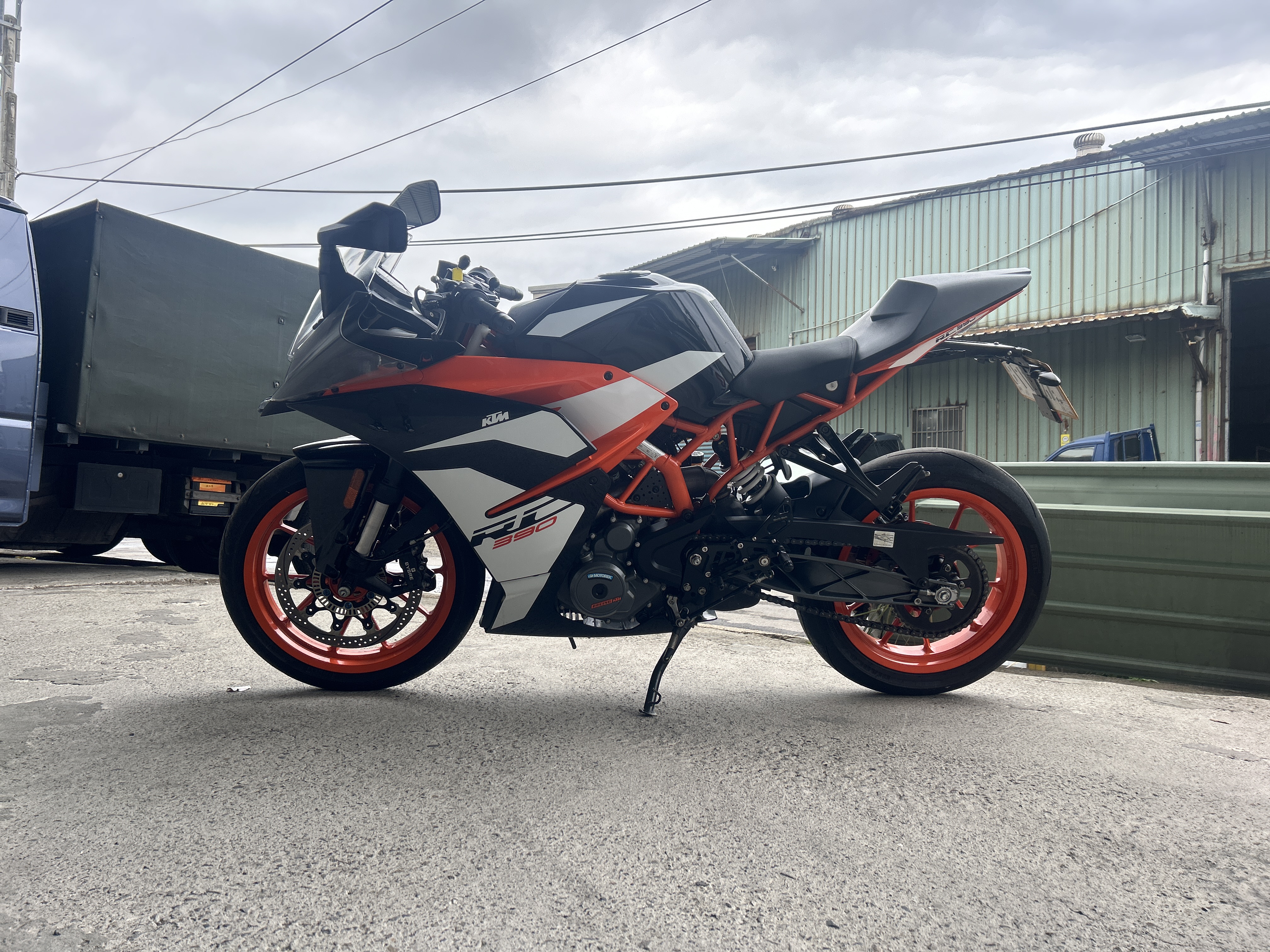 【個人自售】KTM RC390 - 「Webike-摩托車市」 2019 KTM RC390