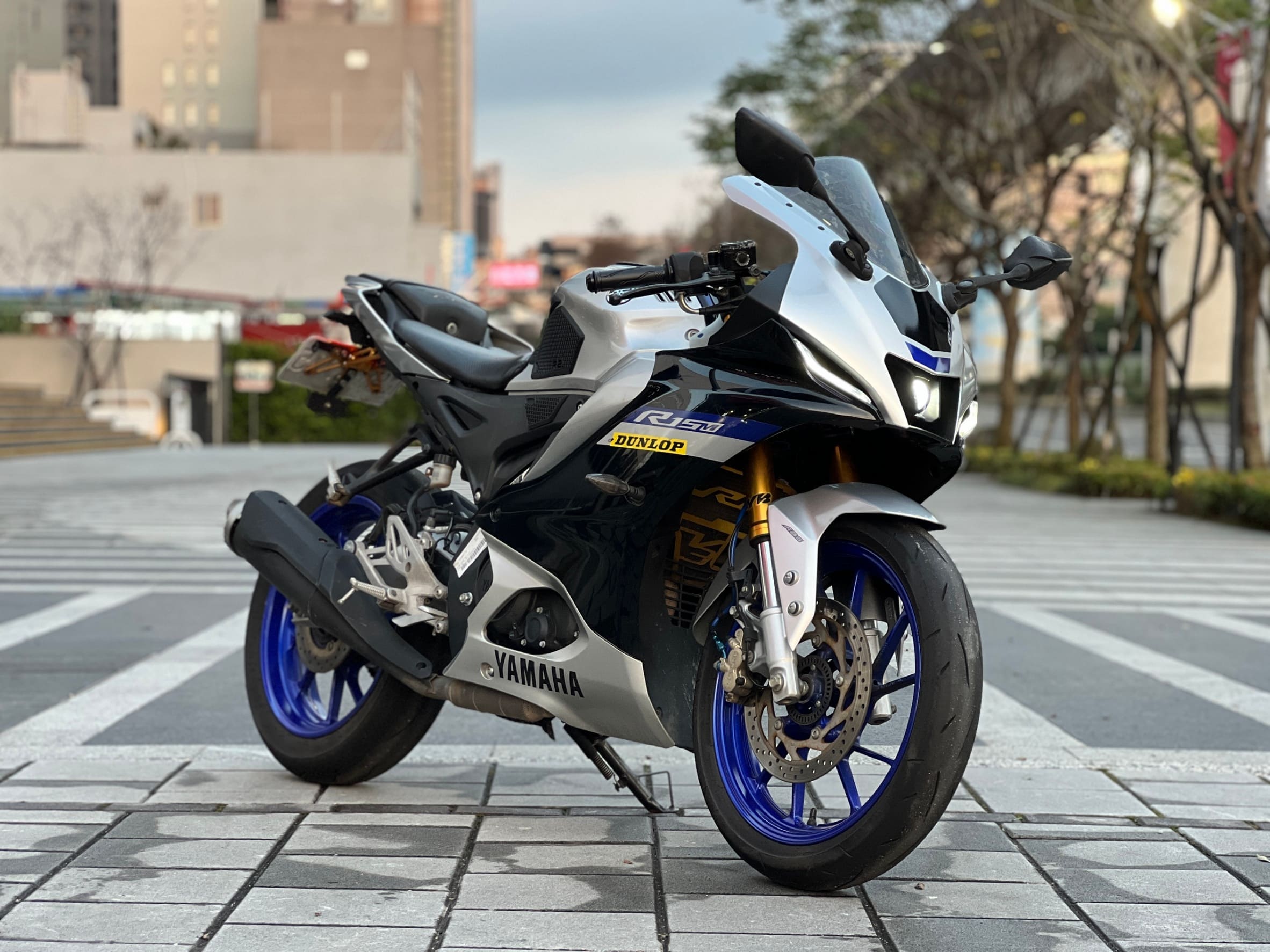 YAMAHA YZF-R15 - 中古/二手車出售中 2022年 YAMAHA YZF-R15/0元交車/分期貸款/車換車/線上賞車/到府交車 | 翊帆國際重車