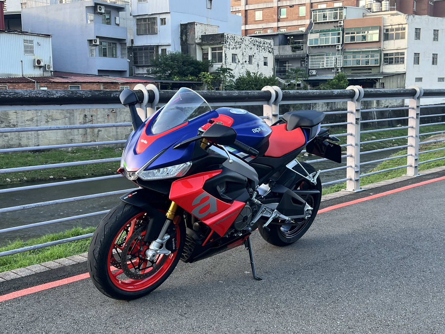 【Ike 孝森豪重機】APRILIA RS 660 - 「Webike-摩托車市」 2022 Aprilia RS660 全馬力