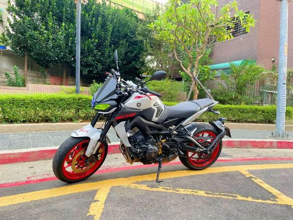 YAMAHA MT-09 - 中古/二手車出售中 YAMAHA MT-09 | 個人自售