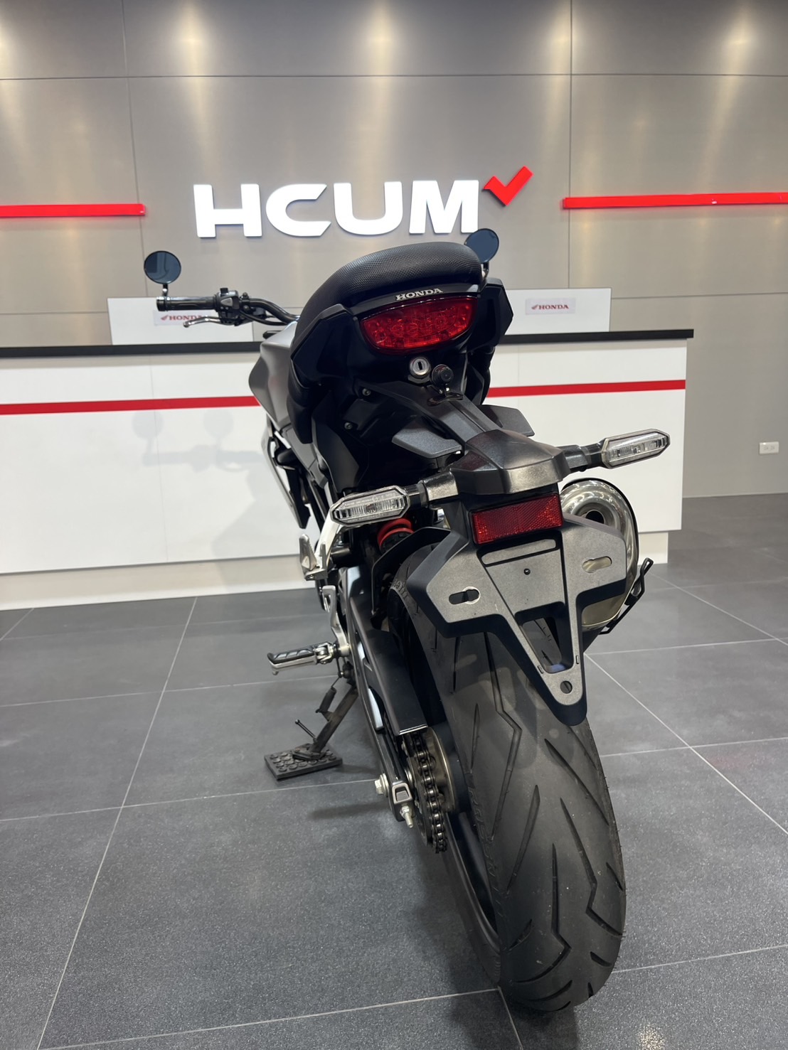 HONDA CB300R - 中古/二手車出售中 車款 : CB300R 出廠年份：2020 領牌年份：2020.02 行駛里程：10912公里 車輛所在：新北市中和區 | 個人自售