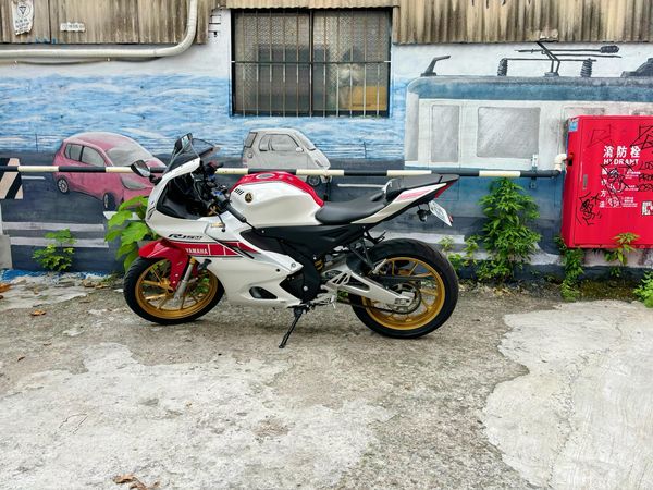 YAMAHA YZF-R15 - 中古/二手車出售中 YAMAHA R15M TFT 彩色儀表 60週年配色 | 個人自售