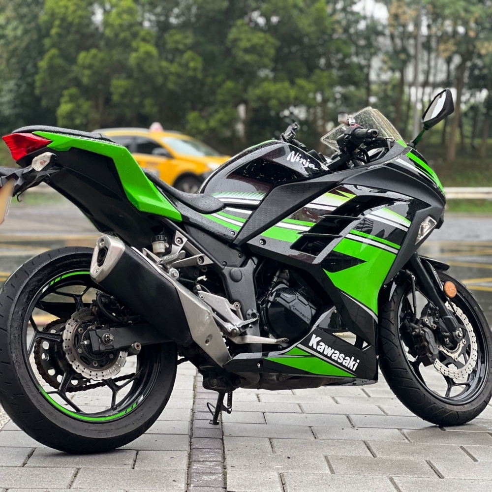 KAWASAKI NINJA300 - 中古/二手車出售中 【2017 KAWASAKI NINJA300】 | 翊帆國際重車